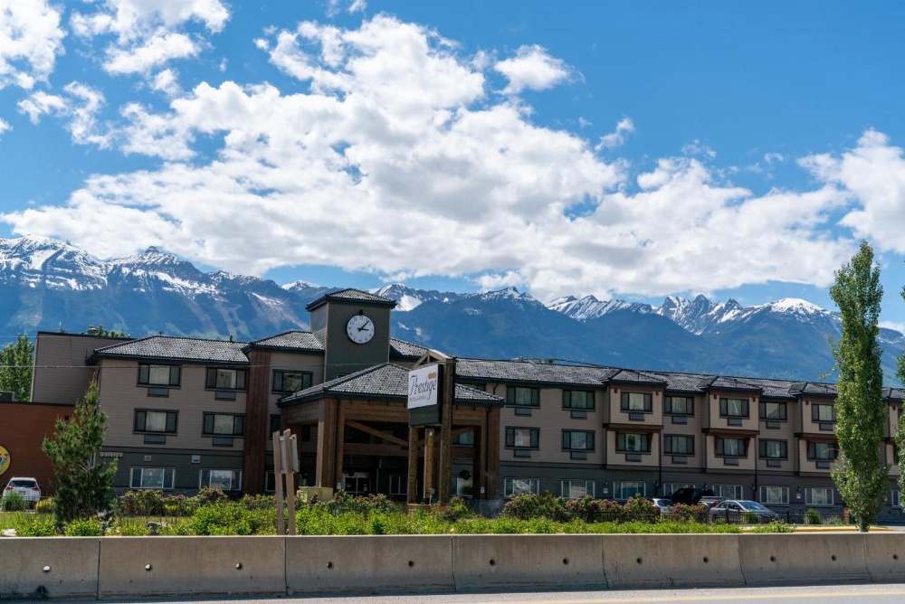 Prestige Inn Golden Main image